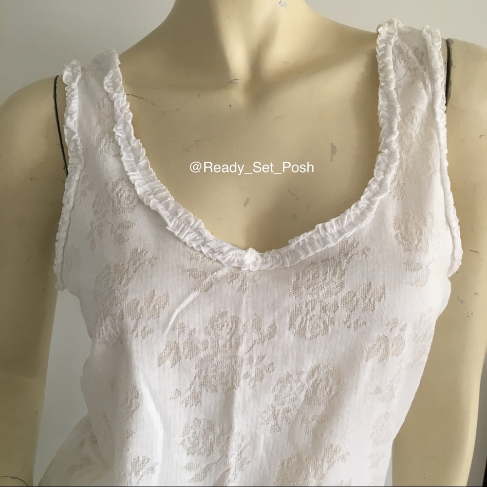 {nwot} nine 1 eight ruffle trim rose tank top - Picture 2 of 6
